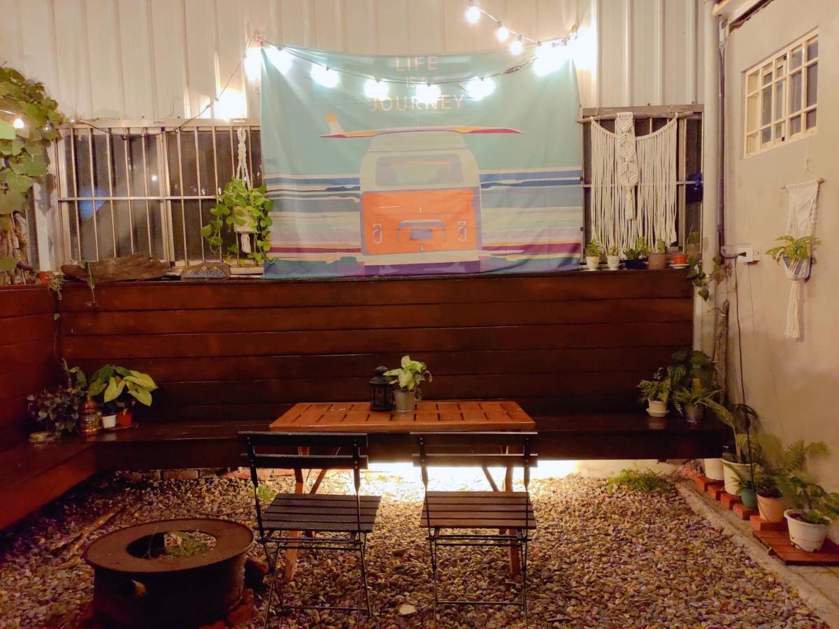 都蘭朋友家 Dulan Friends Hostel Donghe Bagian luar foto